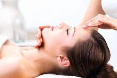 私密护理盗摄图片,盗摄图片引发的伦理争议